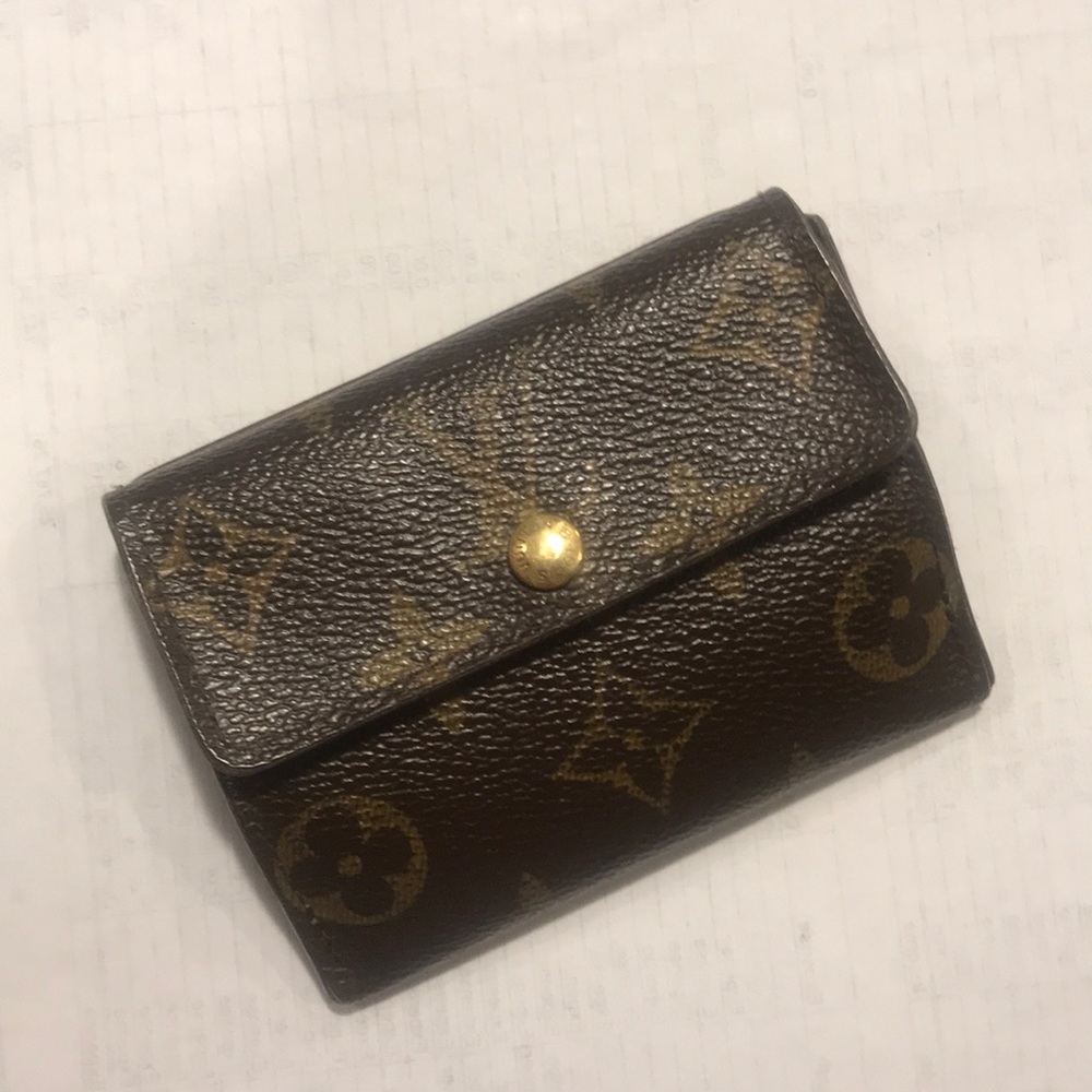 Louis Vuitton Small Wallet